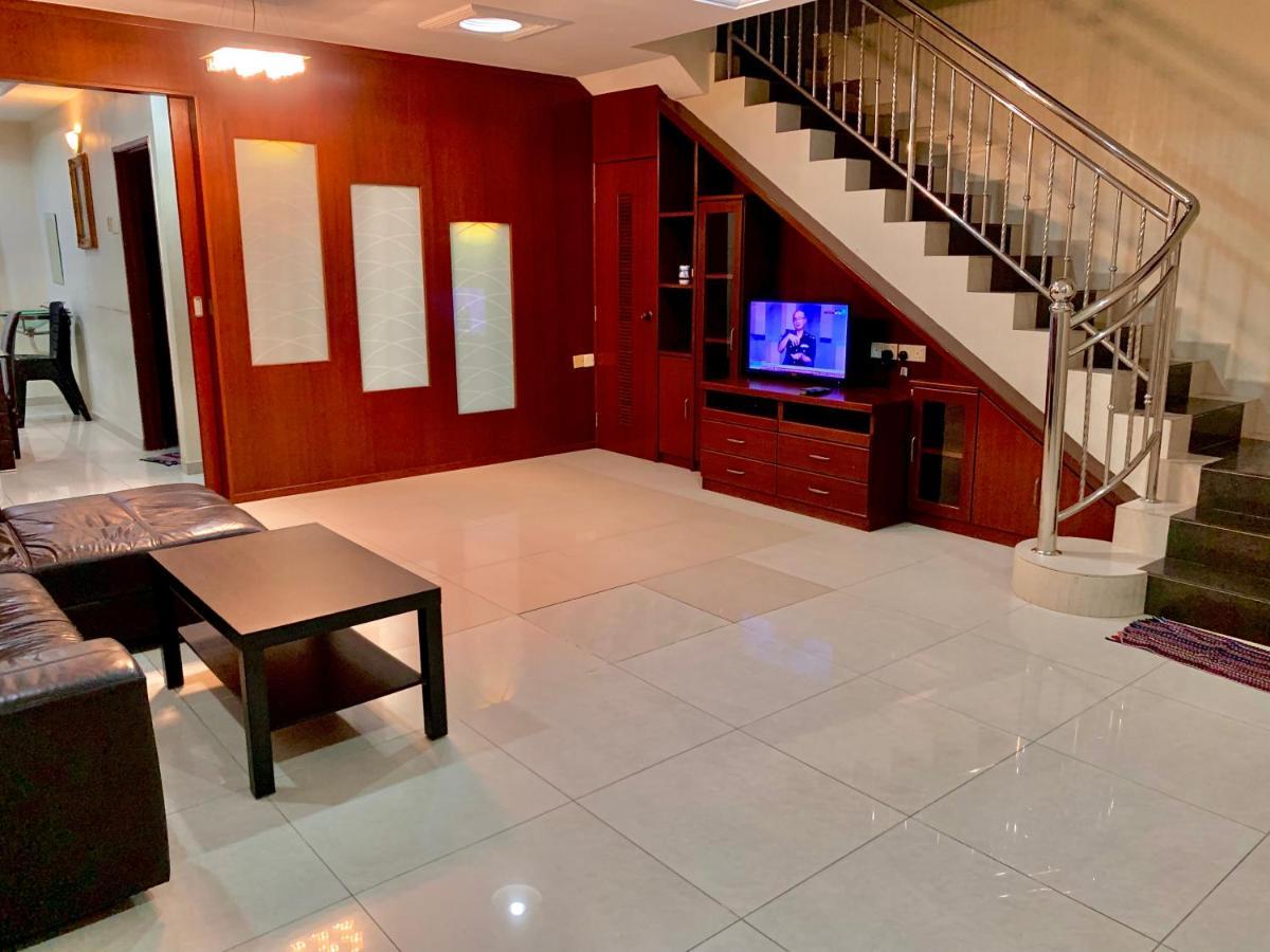 Awani Homestay Seberang Jaya Permatang Janggus Buitenkant foto